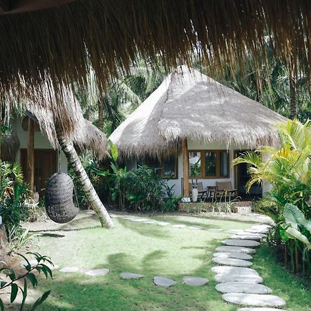 Mana Eco Retreat Hotel Kuta  Exterior photo