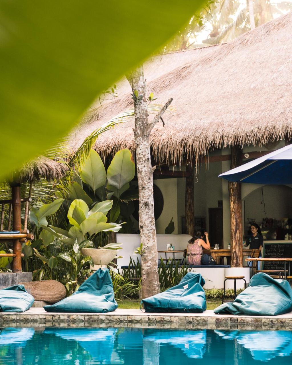 Mana Eco Retreat Hotel Kuta  Exterior photo