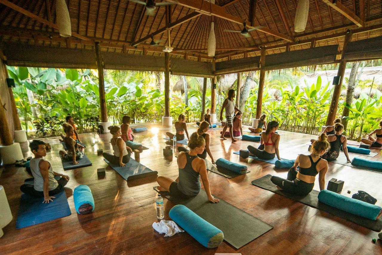 Mana Eco Retreat Hotel Kuta  Exterior photo